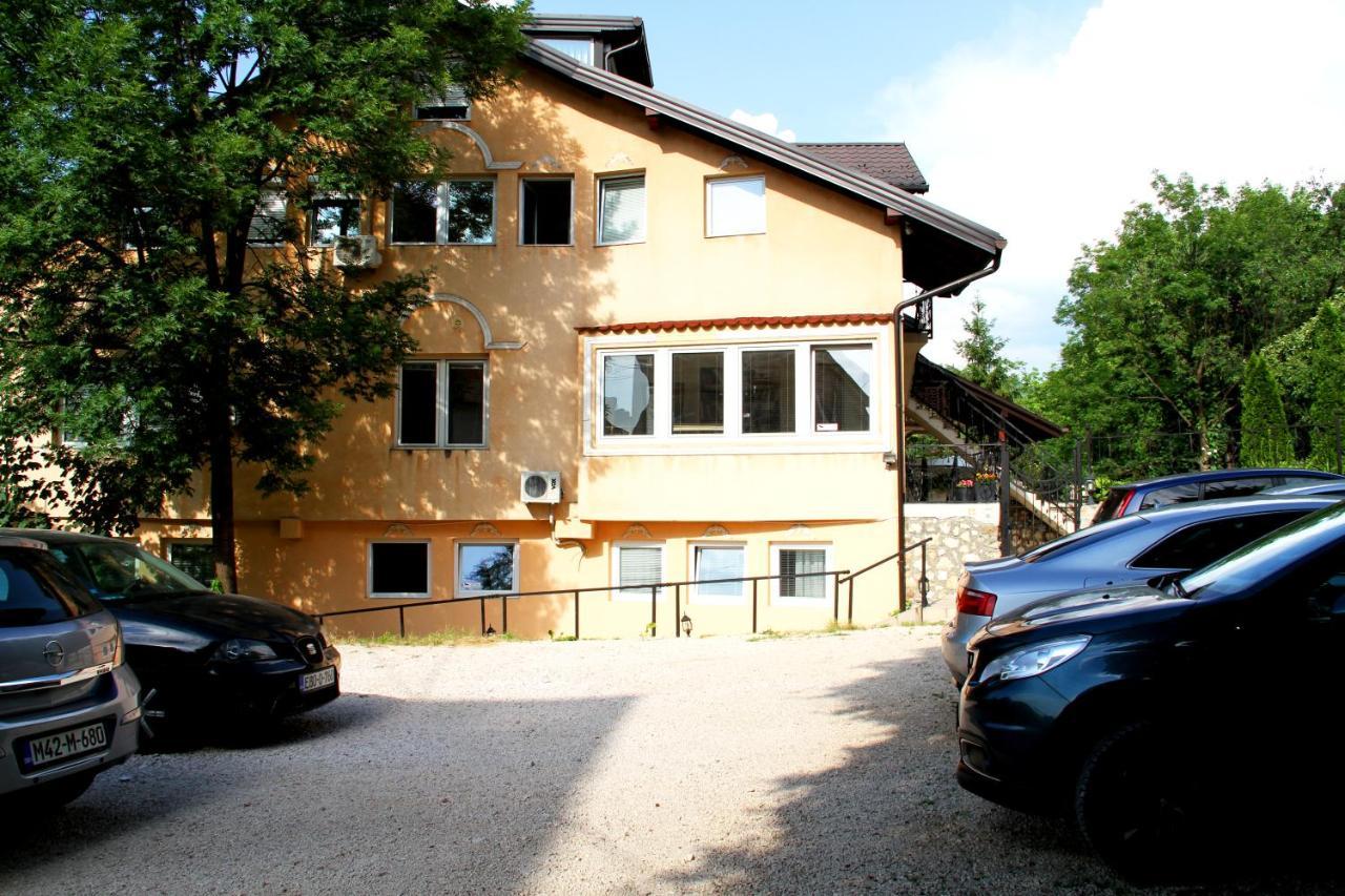 Downtown Green Oasis Apartments Saraievo Exterior foto
