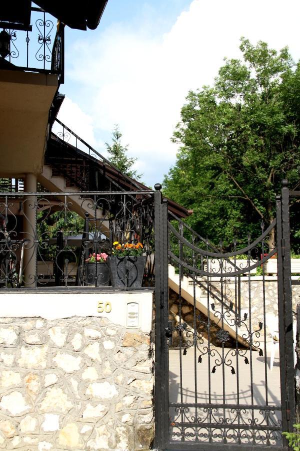 Downtown Green Oasis Apartments Saraievo Exterior foto